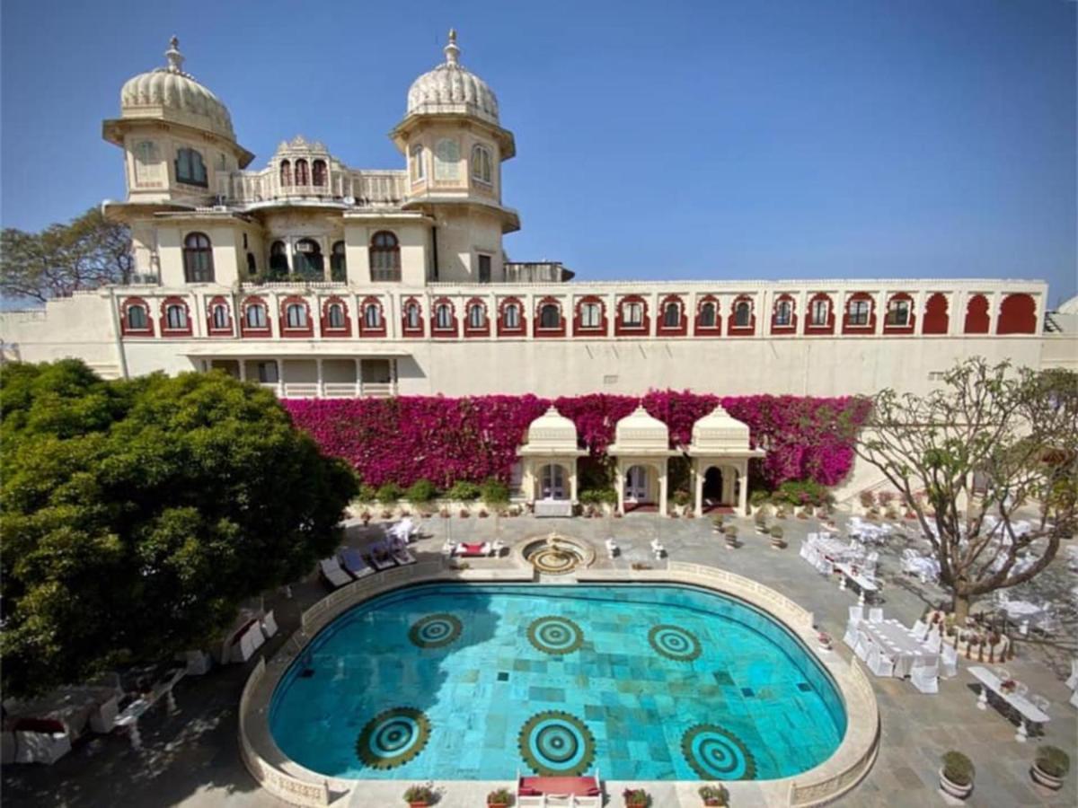 Shiv Niwas Palace By Hrh Group Of Hotels Udaipur Bagian luar foto